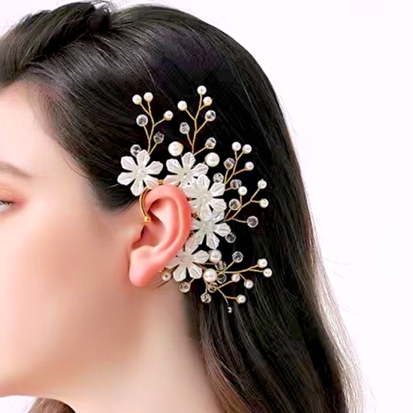 ✨✨✨Natural Shell Ear Cuff (1)✨✨✨ - Picture 3 of 5
